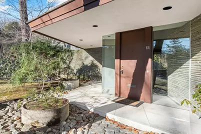 64 Oak Hill Rd, Worcester, MA 01609 - Photo 2