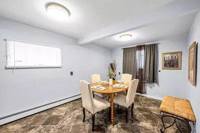 63 Lawton St, Springfield, MA 01109 - Photo 6