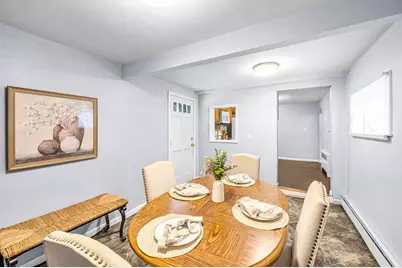 63 Lawton St, Springfield, MA 01109 - Photo 4