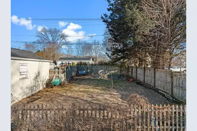 675 Church St, New Bedford, MA 02745 - Photo 20