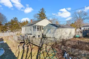 675 Church St, New Bedford, MA 02745 - Photo 22