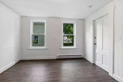 8 Delaware St #1, Worcester, MA 01603 - Photo 12