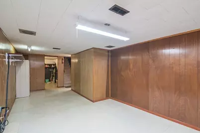 17 Randall Street, Chicopee, MA 01013 - Photo 24