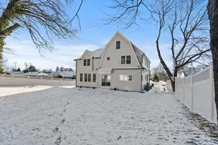 41 Charles St, Natick, MA 01760 - Photo 32