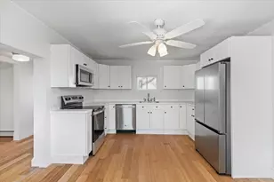 12 Franklin St, Weymouth, MA 02188 - Photo 2