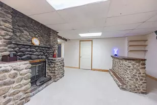 279 S Main St, Hopedale, MA 01747 - Photo 34