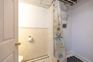 279 S Main St, Hopedale, MA 01747 - Photo 38