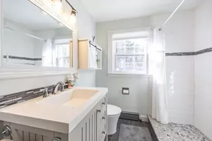 279 S Main St, Hopedale, MA 01747 - Photo 24