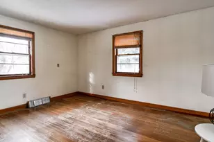 56 Walsh St, Framingham, MA 01701 - Photo 12