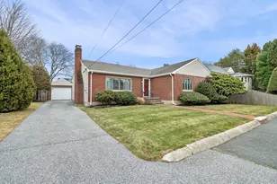 24 Alden Rd, Swampscott, MA 01907 - Photo 2