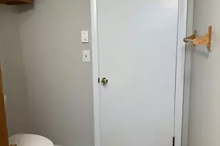 8 Sunrise Ave, Billerica, MA 01821 - Photo 8