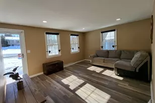 13 Ridge Rd, Southbridge, MA 01550 - Photo 10