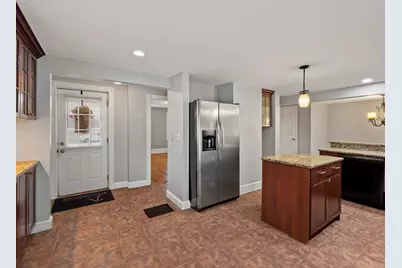 27 Kilby St #27, Woburn, MA 01801 - Photo 12