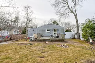 64 Rose Point Ave, Wareham, MA 02576 - Photo 24