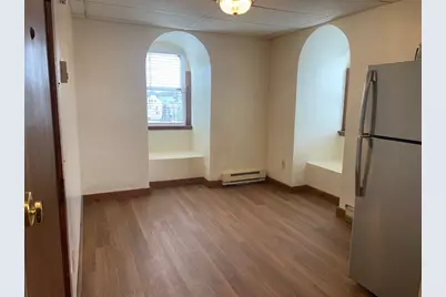 29 Commercial St #8, Lynn, MA 01905 - Photo 1