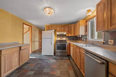 119 Middlesex St, Millis, MA 02054 - Photo 18