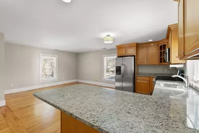 40 Avon Street #2, Wakefield, MA 01880 - Photo 8