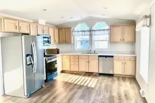 131 Washington St, Foxboro, MA 02035 - Photo 2