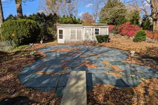 81 Davenport Terrace, Taunton, MA 02780 - Photo 18