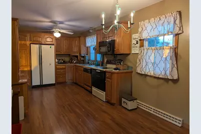 81 Davenport Terrace, Taunton, MA 02780 - Photo 4