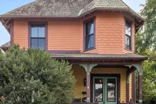 118 Elm St, Marlborough, MA 01752 - Photo 1