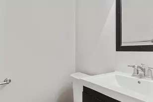 12 Stoneholm St, Boston, MA 02115 - Photo 12