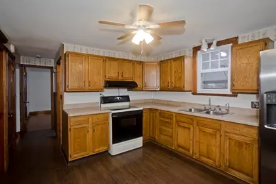40 Lauzier Terr, Chicopee, MA 01020 - Photo 6