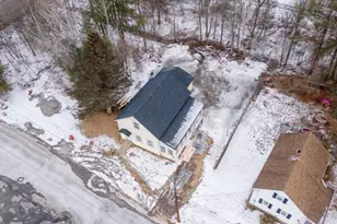 169 Spruce St, Winchendon, MA 01475 - Photo 6