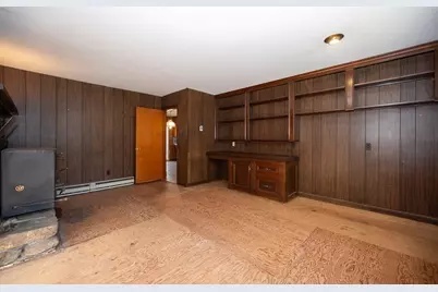 31 Cemetery St, Mendon, MA 01756 - Photo 12