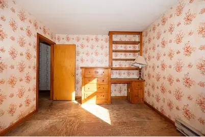 31 Cemetery St, Mendon, MA 01756 - Photo 16