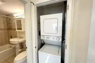 381 S Main St, Haverhill, MA 01835 - Photo 10