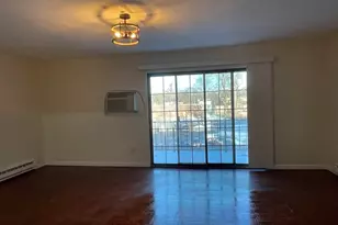 41 West St, Randolph, MA 02368 - Photo 16