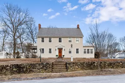 257 High Street, Reading, MA 01867 - Photo 1