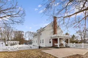 257 High St, Reading, MA 01867 - Photo 38