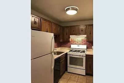 11 Kenmar Dr #11, Billerica, MA 01821 - Photo 2