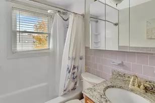 35 H St, Hull, MA 02045 - Photo 36