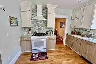 11 Mayflower Rd, Hull, MA 02045 - Photo 8