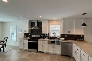 6 Berry Farms Rd, Sturbridge, MA 01566 - Photo 8