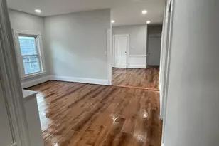 176 Broadway, Methuen, MA 01844 - Photo 4