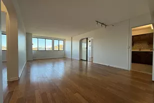 1731 Beacon St, Brookline, MA 02445 - Photo 2