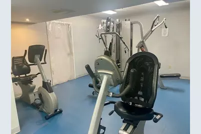 1731 Beacon St #809, Brookline, MA 02445 - Photo 14