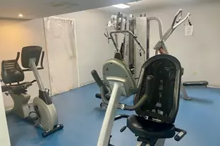 1731 Beacon St, Brookline, MA 02445 - Photo 14