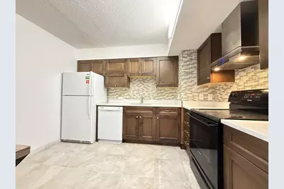 1731 Beacon St #809, Brookline, MA 02445 - Photo 8