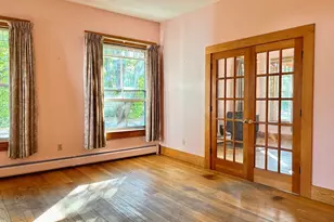 527 Main, Ashfield, MA 01330 - Photo 6