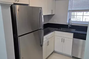 190 Lake Shore Rd, Boston, MA 02135 - Photo 14