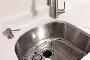 11 Cogswell Ave, Cambridge, MA 02140 - Photo 4