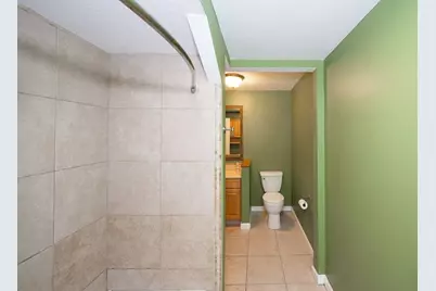 1025 Mechanic Street, Leominster, MA 01453 - Photo 4