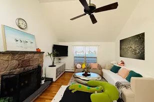 37 Wildon Rd, Wellesley, MA 02482 - Photo 4