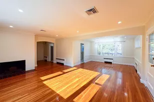 92 Woodcliff Rd, Brookline, MA 02467 - Photo 10