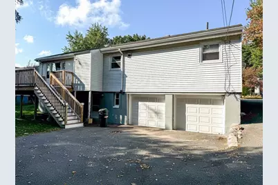 92 Woodcliff Rd, Brookline, MA 02467 - Photo 4